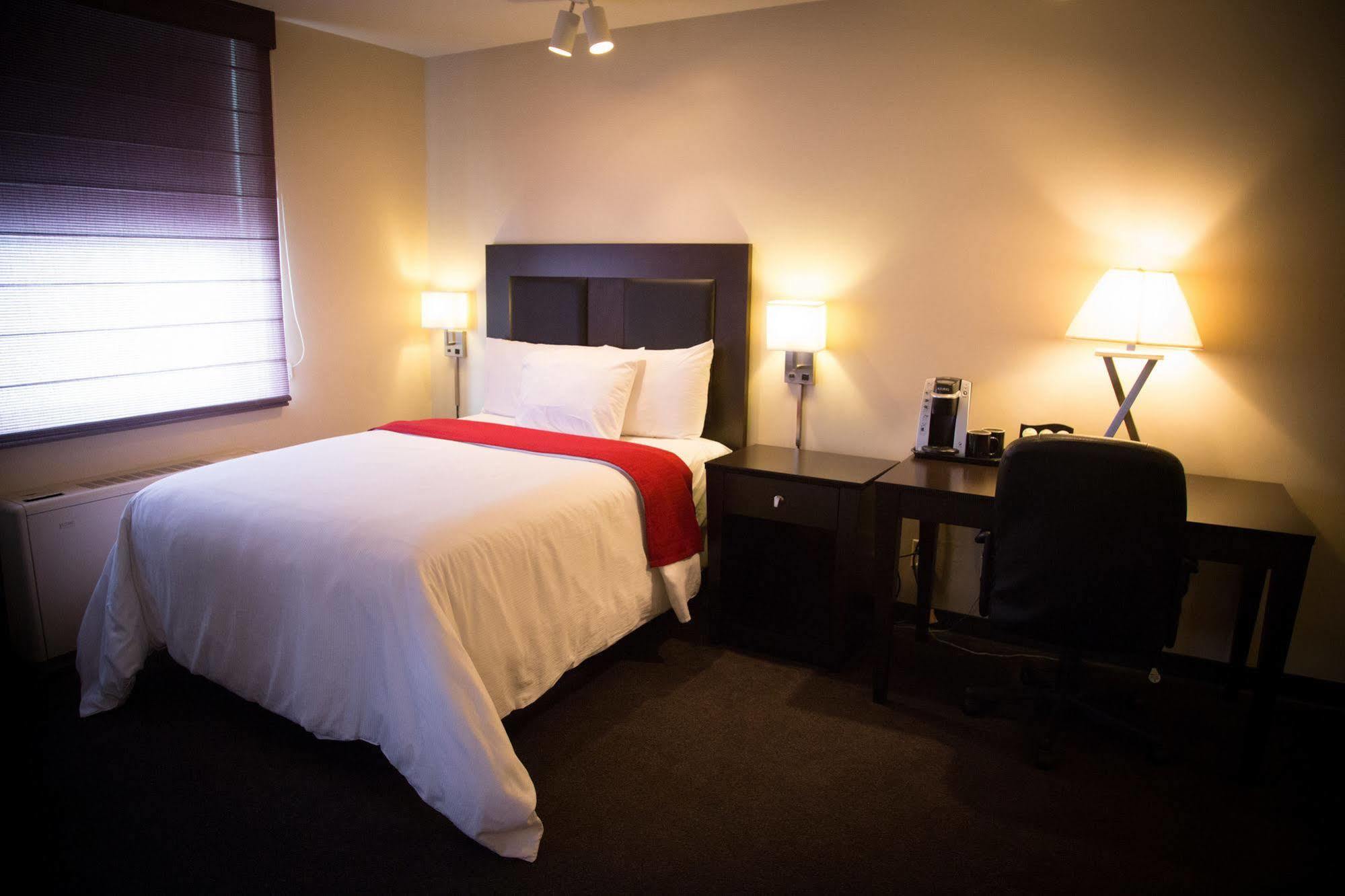 Iowa House Hotel 爱荷华 外观 照片